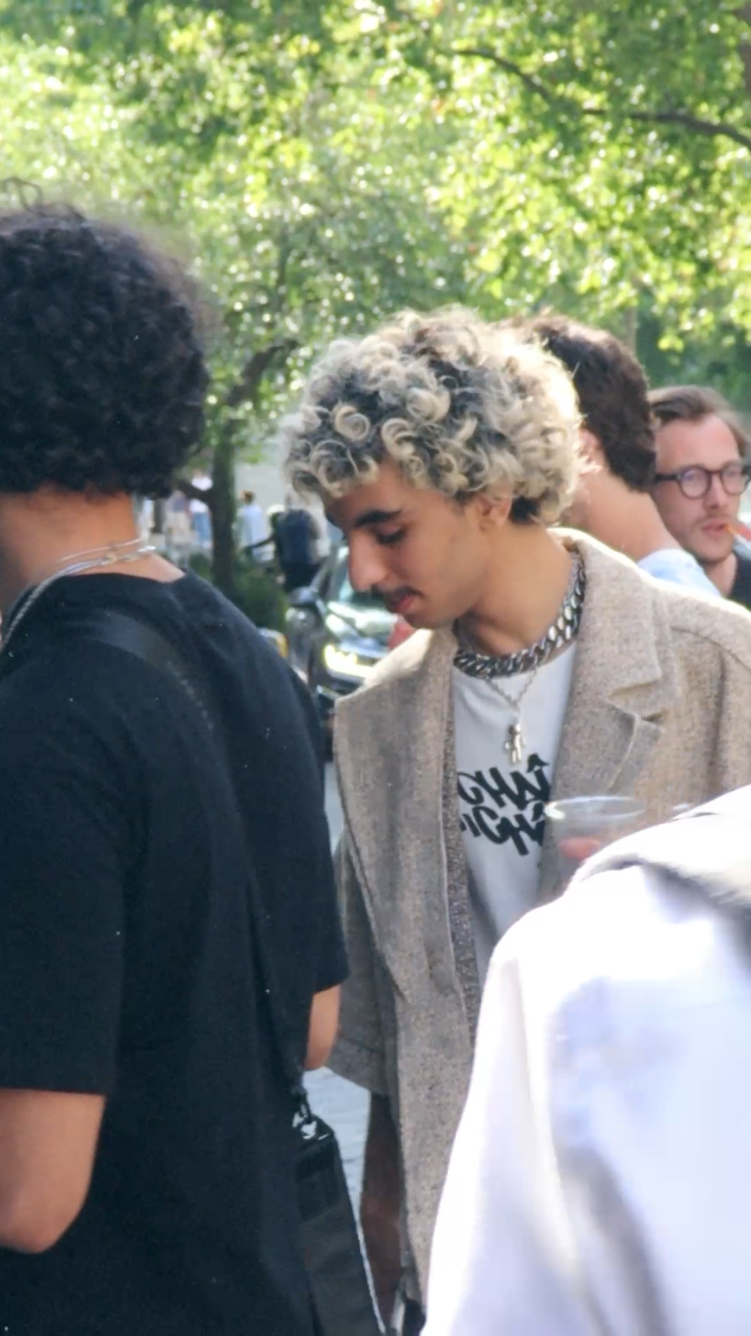Still 5